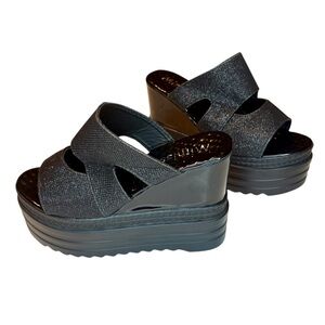 Mimiss Black Platform Wedge Sandals